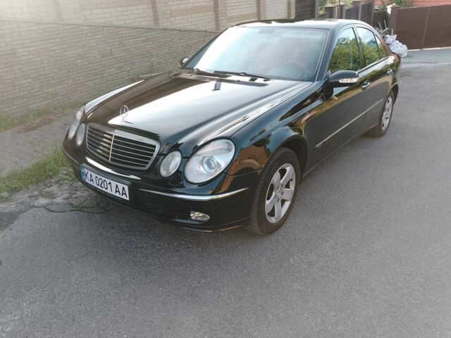 Черный Мерседес Е-Класс, объемом двигателя 3.2 л и пробегом 358 тыс. км за 7205 $, фото 1 на Automoto.ua
