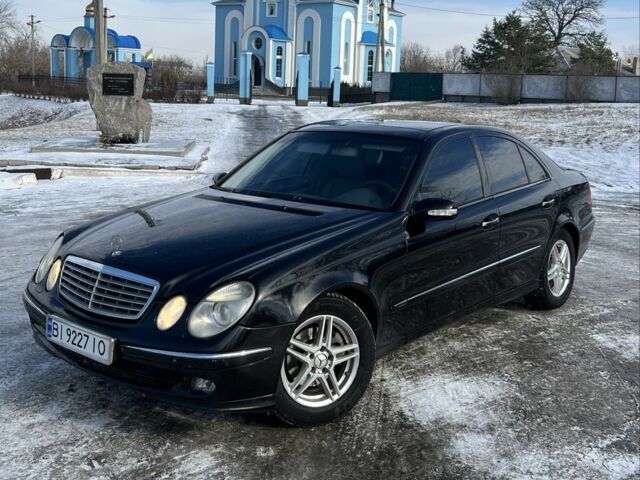 Черный Мерседес Е-Класс, объемом двигателя 2 л и пробегом 350 тыс. км за 6299 $, фото 1 на Automoto.ua