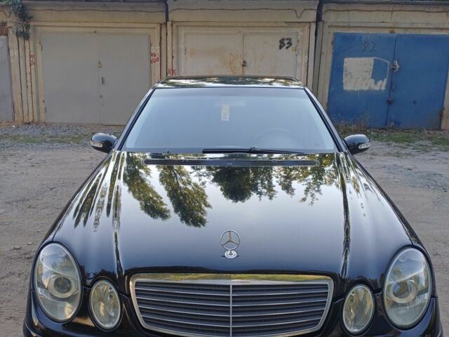 Чорний Мерседес Е-Клас, об'ємом двигуна 1.8 л та пробігом 390 тис. км за 6900 $, фото 1 на Automoto.ua