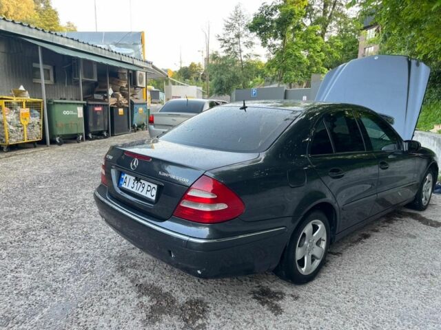 Черный Мерседес Е-Класс, объемом двигателя 1.8 л и пробегом 250 тыс. км за 5200 $, фото 1 на Automoto.ua