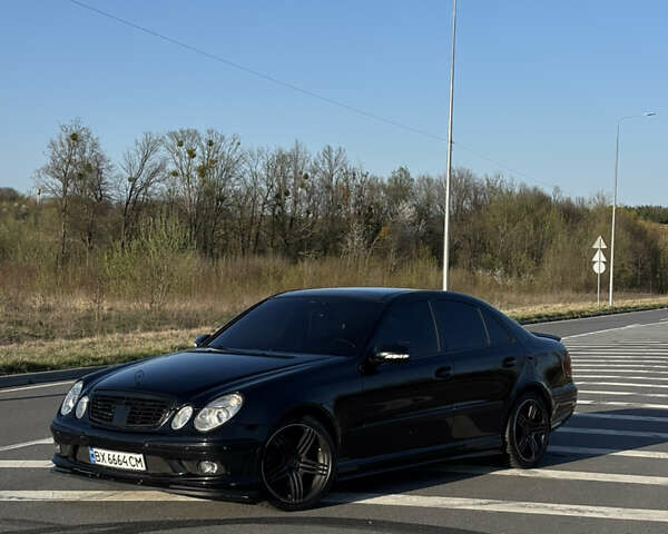 Черный Мерседес Е-Класс, объемом двигателя 3.2 л и пробегом 400 тыс. км за 7999 $, фото 1 на Automoto.ua