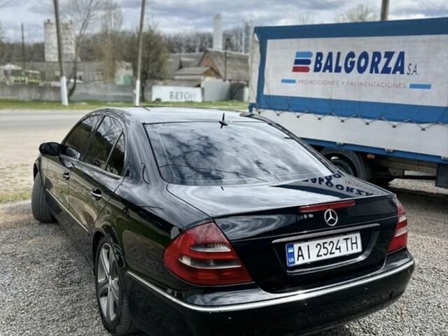 Черный Мерседес Е-Класс, объемом двигателя 2.1 л и пробегом 420 тыс. км за 6500 $, фото 1 на Automoto.ua