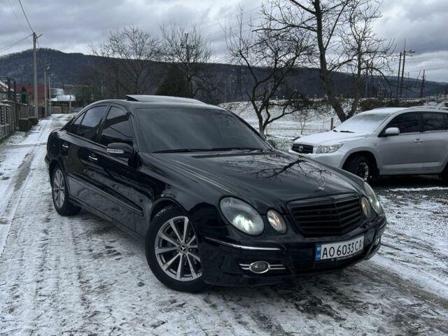 Чорний Мерседес Е-Клас, об'ємом двигуна 3.2 л та пробігом 500 тис. км за 7800 $, фото 1 на Automoto.ua