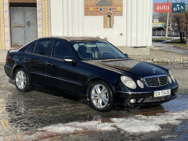 Чорний Мерседес Е-Клас, об'ємом двигуна 3.5 л та пробігом 545 тис. км за 8299 $, фото 1 на Automoto.ua