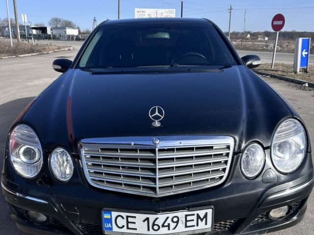 Черный Мерседес Е-Класс, объемом двигателя 2.1 л и пробегом 272 тыс. км за 5800 $, фото 1 на Automoto.ua