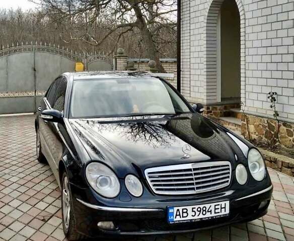 Чорний Мерседес Е-Клас, об'ємом двигуна 2.4 л та пробігом 205 тис. км за 7550 $, фото 1 на Automoto.ua