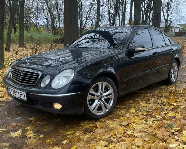 Мерседес Е-Клас 2005 у Прилуках на Automoto.ua Чорний Мерседес Е-Клас, об'ємом двигуна 1.8 л та пробігом 395 тис. км за 6499 $, фото 1 на Automoto.ua