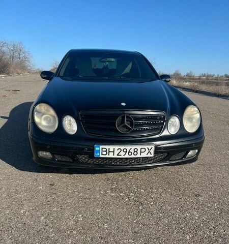 Черный Мерседес Е-Класс, объемом двигателя 1.8 л и пробегом 285 тыс. км за 6700 $, фото 1 на Automoto.ua