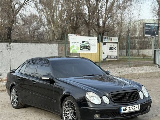 Чорний Мерседес Е-Клас, об'ємом двигуна 3.2 л та пробігом 380 тис. км за 6500 $, фото 1 на Automoto.ua
