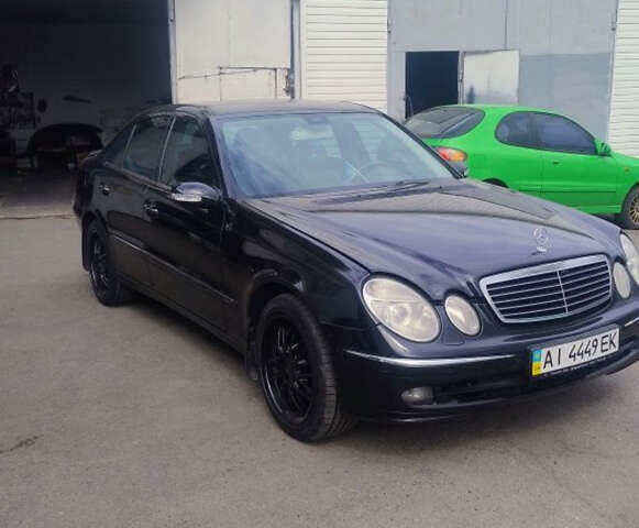 Чорний Мерседес Е-Клас, об'ємом двигуна 3.2 л та пробігом 395 тис. км за 6500 $, фото 1 на Automoto.ua