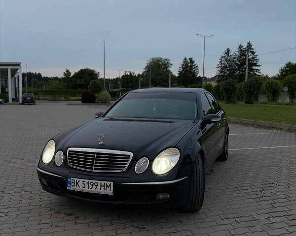 Чорний Мерседес Е-Клас, об'ємом двигуна 3 л та пробігом 400 тис. км за 8500 $, фото 1 на Automoto.ua