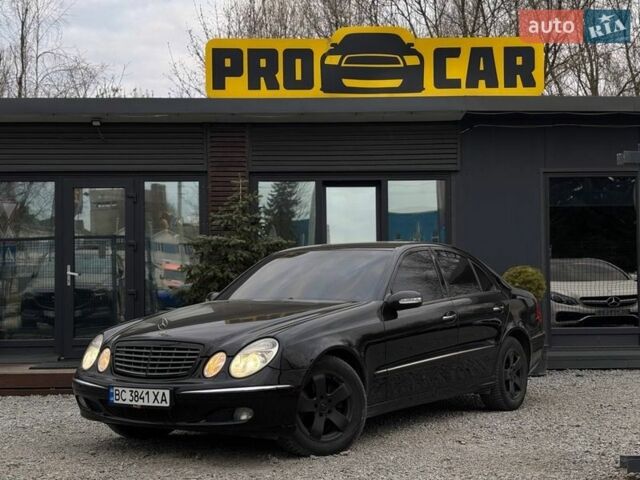 Черный Мерседес Е-Класс, объемом двигателя 2.1 л и пробегом 398 тыс. км за 7500 $, фото 1 на Automoto.ua