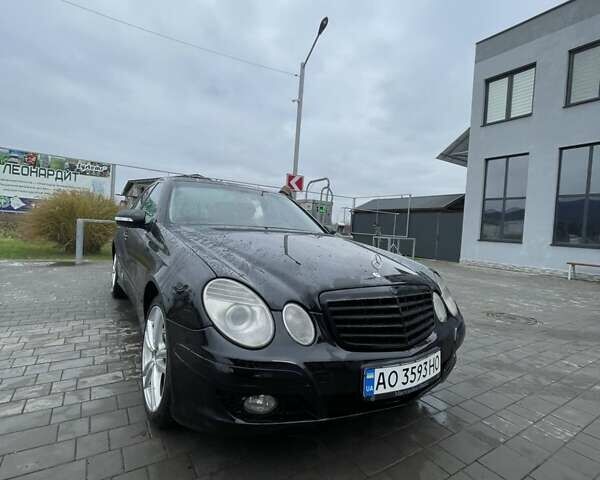 Черный Мерседес Е-Класс, объемом двигателя 1.8 л и пробегом 400 тыс. км за 6700 $, фото 1 на Automoto.ua