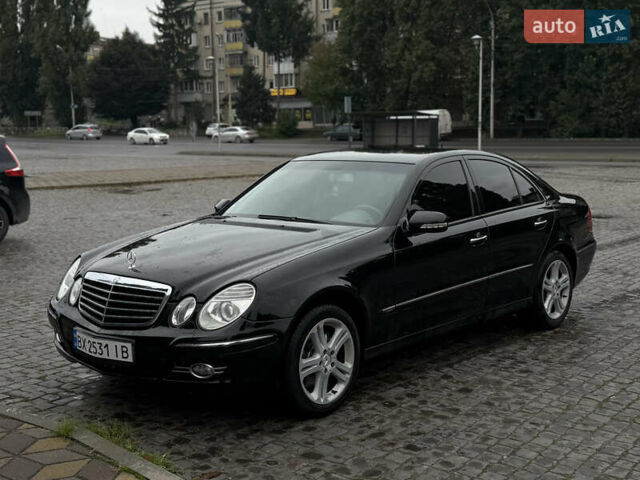 Черный Мерседес Е-Класс, объемом двигателя 2.99 л и пробегом 310 тыс. км за 7499 $, фото 1 на Automoto.ua