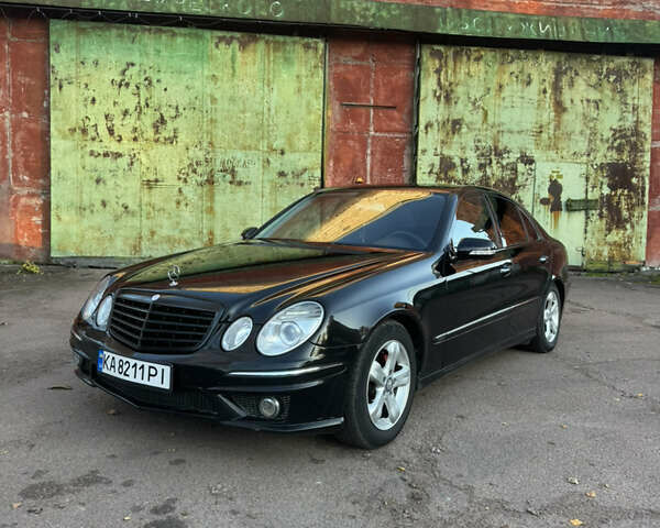 Мерседес Е-Класс 2006 в Чернигове на Automoto.ua Черный Мерседес Е-Класс, объемом двигателя 2.99 л и пробегом 355 тыс. км за 9299 $, фото 1 на Automoto.ua