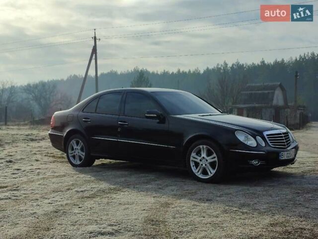 Чорний Мерседес Е-Клас, об'ємом двигуна 3 л та пробігом 256 тис. км за 10000 $, фото 1 на Automoto.ua