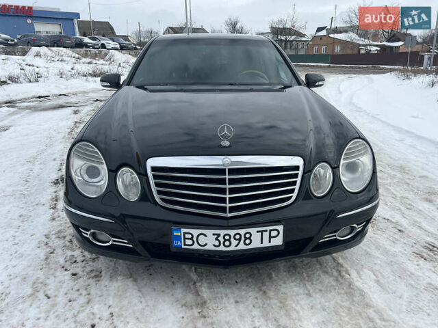 Чорний Мерседес Е-Клас, об'ємом двигуна 2.9 л та пробігом 337 тис. км за 6200 $, фото 1 на Automoto.ua