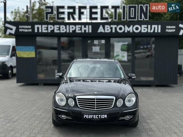Чорний Мерседес Е-Клас, об'ємом двигуна 3 л та пробігом 333 тис. км за 12000 $, фото 1 на Automoto.ua