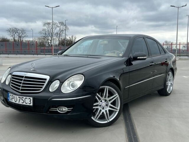 Чорний Мерседес Е-Клас, об'ємом двигуна 3.2 л та пробігом 218 тис. км за 2500 $, фото 1 на Automoto.ua