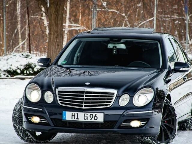 Черный Мерседес Е-Класс, объемом двигателя 0 л и пробегом 245 тыс. км за 2900 $, фото 1 на Automoto.ua