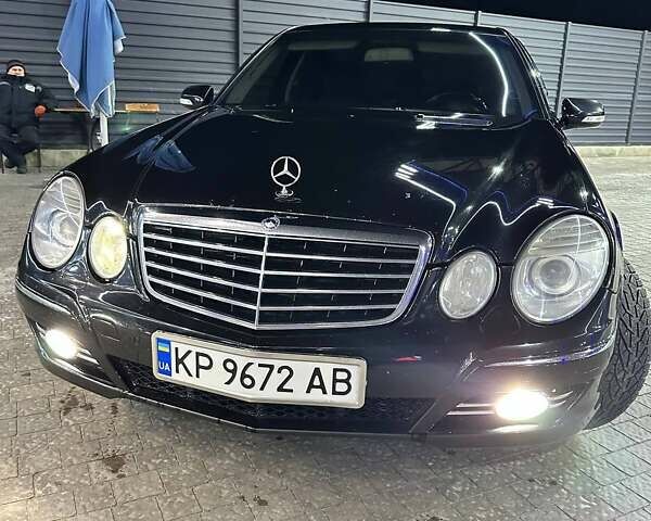 Чорний Мерседес Е-Клас, об'ємом двигуна 2.15 л та пробігом 435 тис. км за 9200 $, фото 1 на Automoto.ua