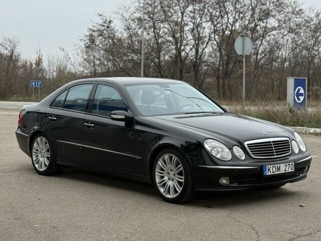 Черный Мерседес Е-Класс, объемом двигателя 0 л и пробегом 350 тыс. км за 4700 $, фото 1 на Automoto.ua