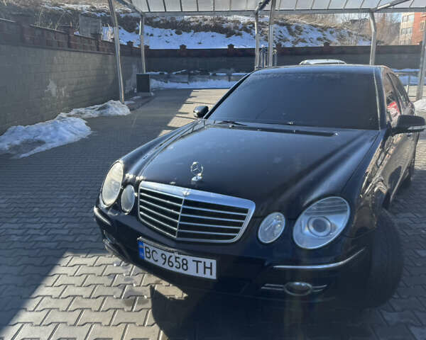 Чорний Мерседес Е-Клас, об'ємом двигуна 1.8 л та пробігом 363 тис. км за 7900 $, фото 1 на Automoto.ua