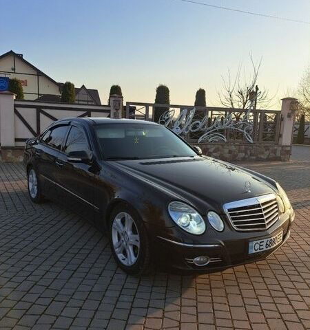 Черный Мерседес Е-Класс, объемом двигателя 2.15 л и пробегом 396 тыс. км за 8999 $, фото 1 на Automoto.ua