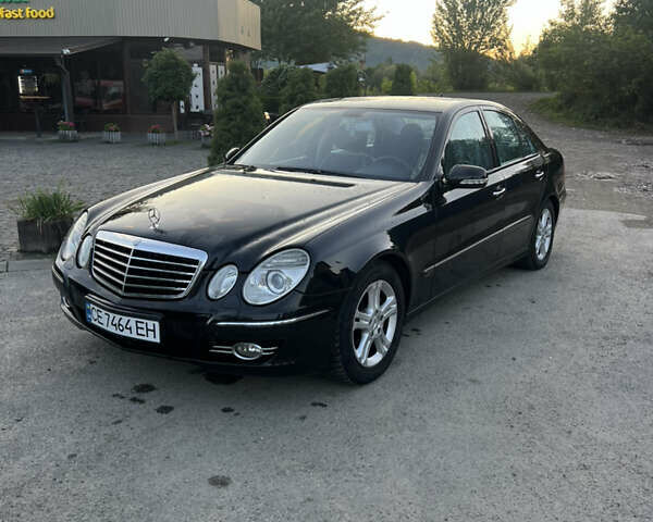 Черный Мерседес Е-Класс, объемом двигателя 2.2 л и пробегом 418 тыс. км за 8500 $, фото 1 на Automoto.ua