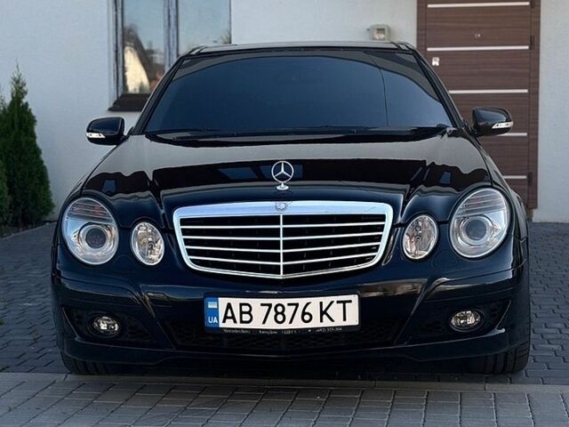 Чорний Мерседес Е-Клас, об'ємом двигуна 3 л та пробігом 177 тис. км за 8500 $, фото 1 на Automoto.ua