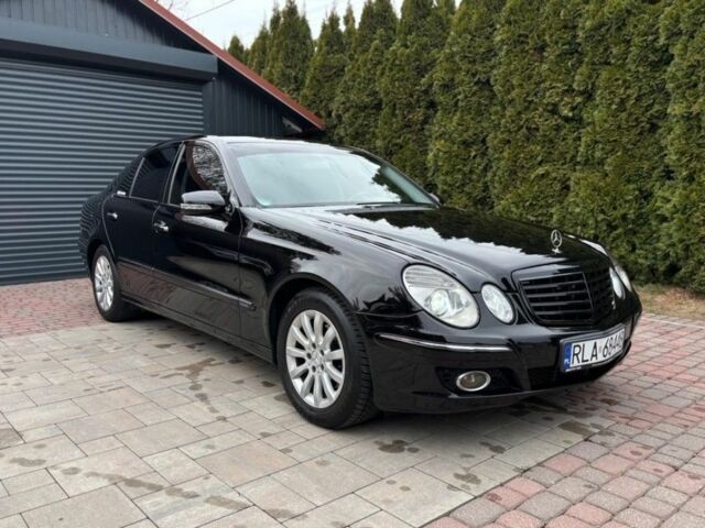 Черный Мерседес Е-Класс, объемом двигателя 0 л и пробегом 250 тыс. км за 2500 $, фото 1 на Automoto.ua