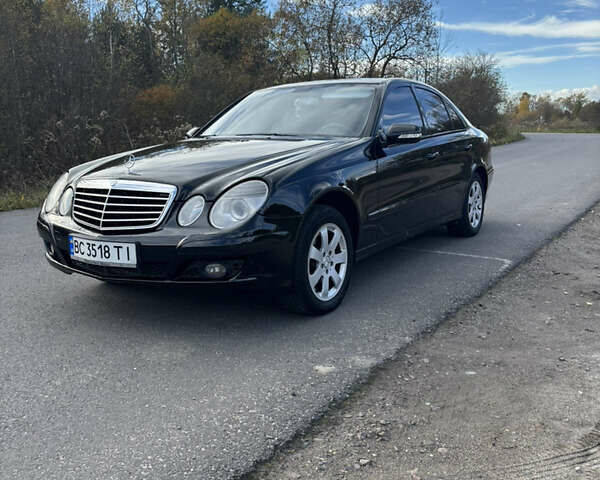 Мерседес Е-Класс 2007 в Яворове на Automoto.ua Черный Мерседес Е-Класс, объемом двигателя 2.2 л и пробегом 316 тыс. км за 6000 $, фото 1 на Automoto.ua