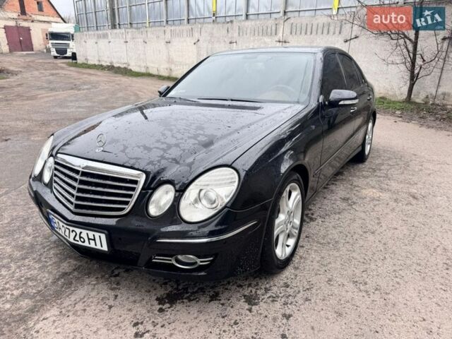 Чорний Мерседес Е-Клас, об'ємом двигуна 3 л та пробігом 280 тис. км за 4999 $, фото 1 на Automoto.ua