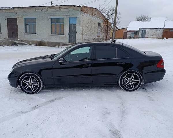 Чорний Мерседес Е-Клас, об'ємом двигуна 2.15 л та пробігом 328 тис. км за 8000 $, фото 1 на Automoto.ua