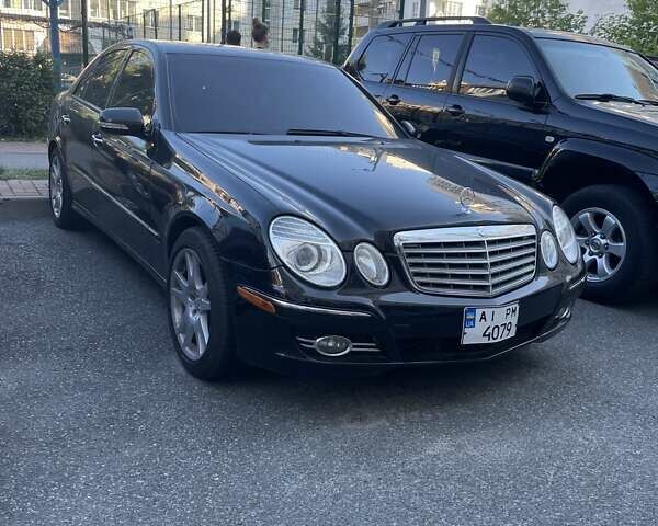 Черный Мерседес Е-Класс, объемом двигателя 3.5 л и пробегом 216 тыс. км за 7600 $, фото 1 на Automoto.ua