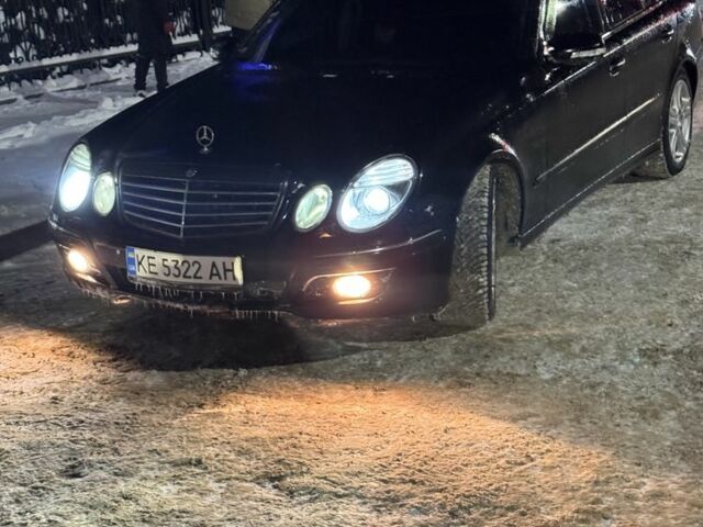 Черный Мерседес Е-Класс, объемом двигателя 3 л и пробегом 360 тыс. км за 7000 $, фото 1 на Automoto.ua