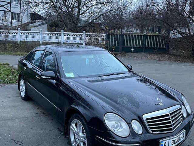 Чорний Мерседес Е-Клас, об'ємом двигуна 3 л та пробігом 320 тис. км за 9000 $, фото 1 на Automoto.ua