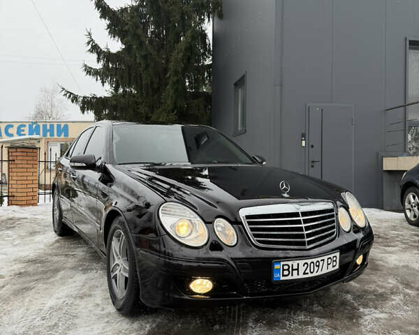 Черный Мерседес Е-Класс, объемом двигателя 1.8 л и пробегом 310 тыс. км за 7000 $, фото 1 на Automoto.ua
