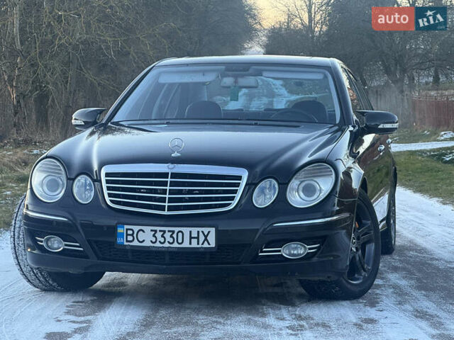 Черный Мерседес Е-Класс, объемом двигателя 3 л и пробегом 390 тыс. км за 12800 $, фото 1 на Automoto.ua