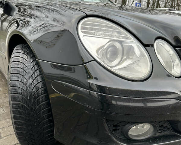 Черный Мерседес Е-Класс, объемом двигателя 1.8 л и пробегом 164 тыс. км за 9100 $, фото 1 на Automoto.ua