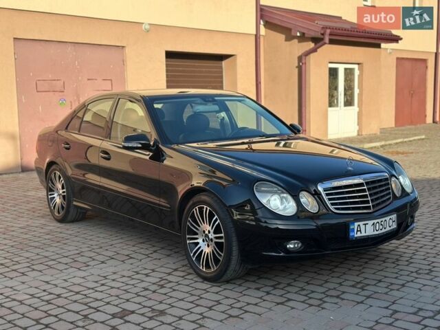 Чорний Мерседес Е-Клас, об'ємом двигуна 2.2 л та пробігом 251 тис. км за 9200 $, фото 1 на Automoto.ua