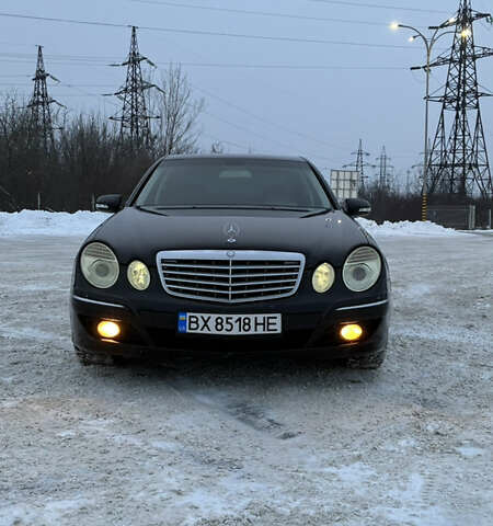 Черный Мерседес Е-Класс, объемом двигателя 2.99 л и пробегом 375 тыс. км за 8800 $, фото 1 на Automoto.ua