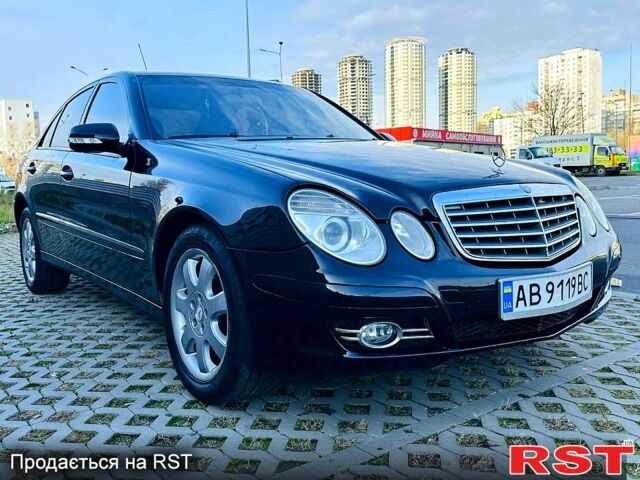 Чорний Мерседес Е-Клас, об'ємом двигуна 2.1 л та пробігом 0 тис. км за 7500 $, фото 1 на Automoto.ua