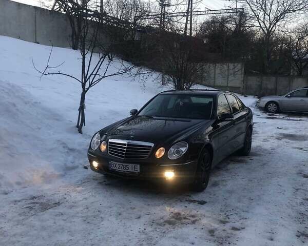 Черный Мерседес Е-Класс, объемом двигателя 2.15 л и пробегом 390 тыс. км за 8300 $, фото 1 на Automoto.ua