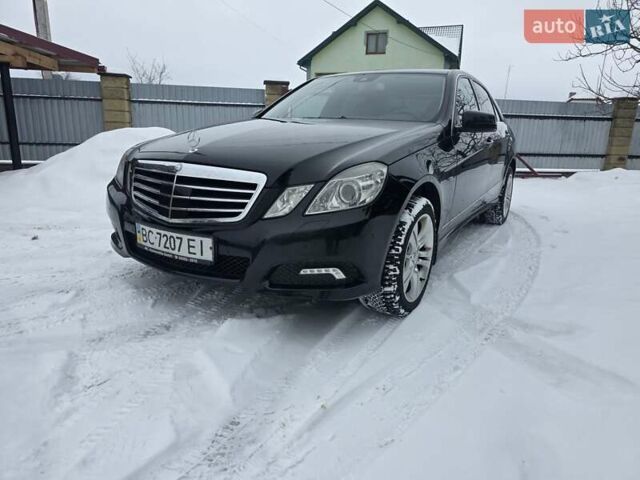 Черный Мерседес Е-Класс, объемом двигателя 3 л и пробегом 170 тыс. км за 14600 $, фото 1 на Automoto.ua