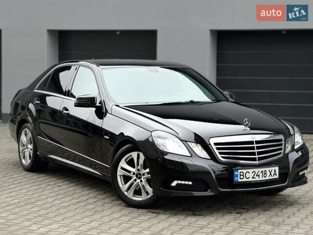 Черный Мерседес Е-Класс, объемом двигателя 2.2 л и пробегом 330 тыс. км за 13500 $, фото 1 на Automoto.ua