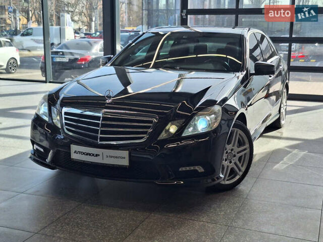 Черный Мерседес Е-Класс, объемом двигателя 5.5 л и пробегом 201 тыс. км за 16300 $, фото 1 на Automoto.ua