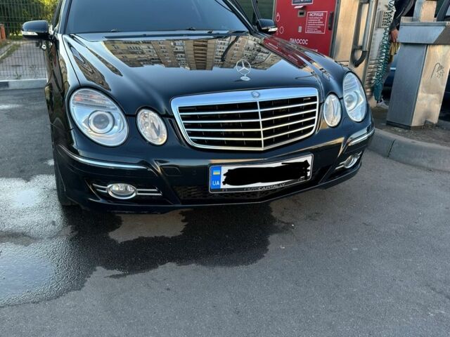 Черный Мерседес Е-Класс, объемом двигателя 3 л и пробегом 378 тыс. км за 6500 $, фото 1 на Automoto.ua