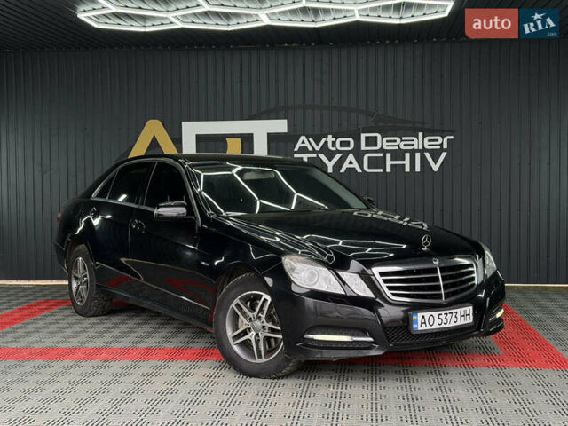 Черный Мерседес Е-Класс, объемом двигателя 2.2 л и пробегом 265 тыс. км за 11700 $, фото 1 на Automoto.ua