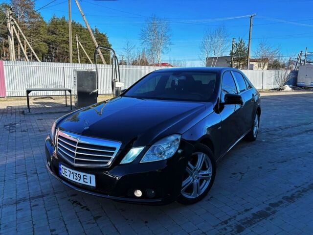 Черный Мерседес Е-Класс, объемом двигателя 2.1 л и пробегом 398 тыс. км за 11150 $, фото 1 на Automoto.ua